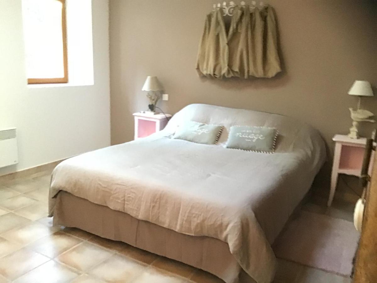 Reve D'Emma Bed & Breakfast Plan-d'Orgon Bagian luar foto